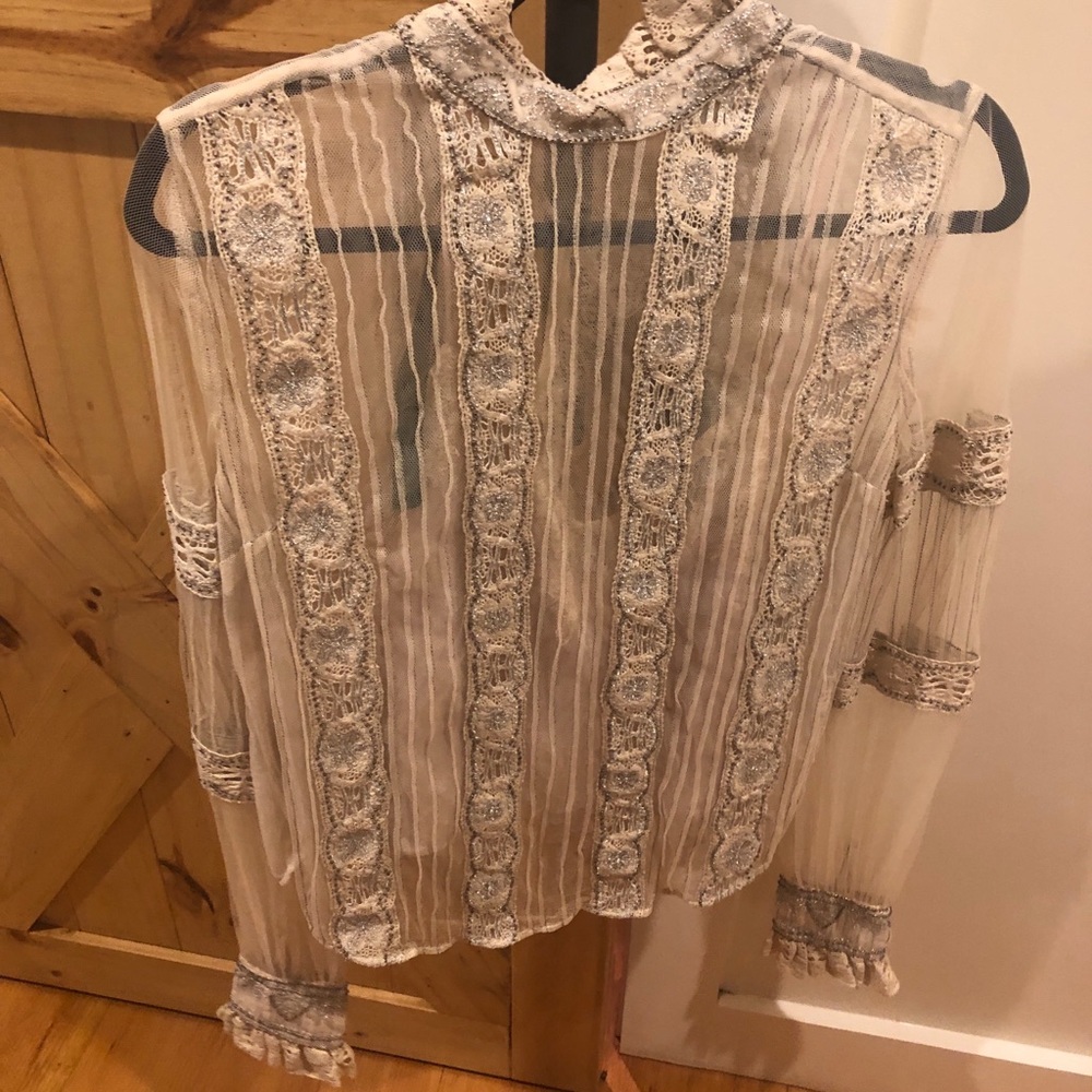 Stunning FP holiday top